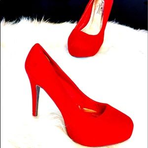 Red sexy stiletto heels LIKE NEW sz9 Anne Michelle